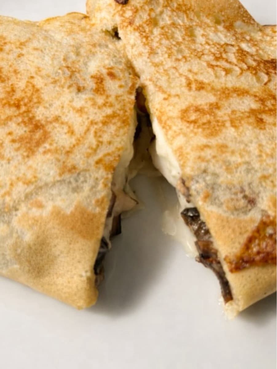 Savory Mushroom & Mozzarella crêpe-style pancakes
